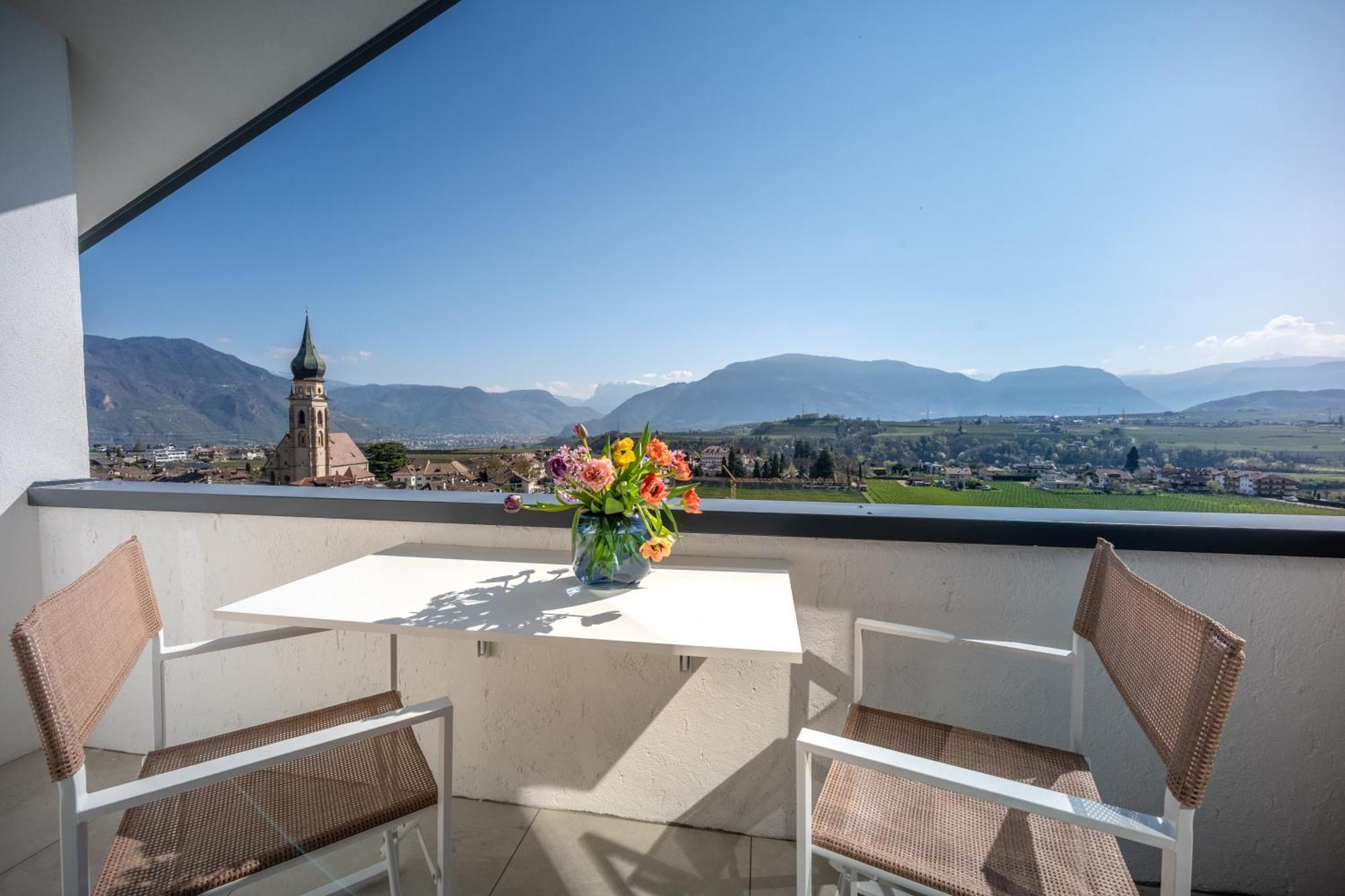 Villa Maria Boutique Apartment St Pauls Appiano Sulla Strada Del Vino Exterior photo